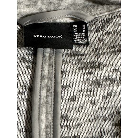 Vero Moda Women's Katrine Brushed Jacket Gray Size Medium Cardigan winter cabin - Picture 2 of 8